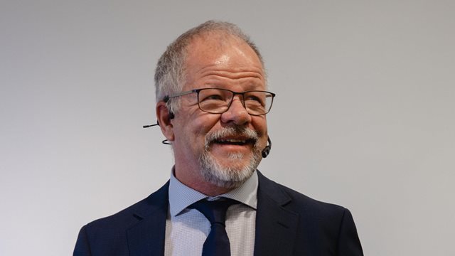 Gratulerer til Dr. Try