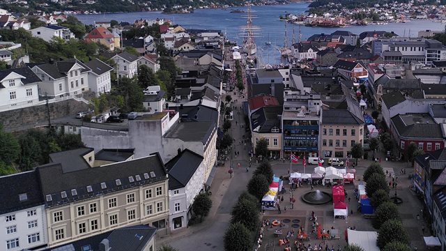 Arendalsuka - psykologilærer Lars Mandelkow i paneldebatt