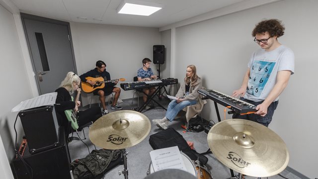 Ny lydtett øvingsfløy 