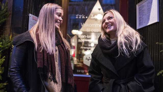 Edruklubb-konseptet er kommet til Kristiansand. To av høyskolens psykologistudenter står bak initiativet.